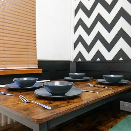 Broadway Belfast! Central Location! Sleeps 6! Zewnętrze zdjęcie