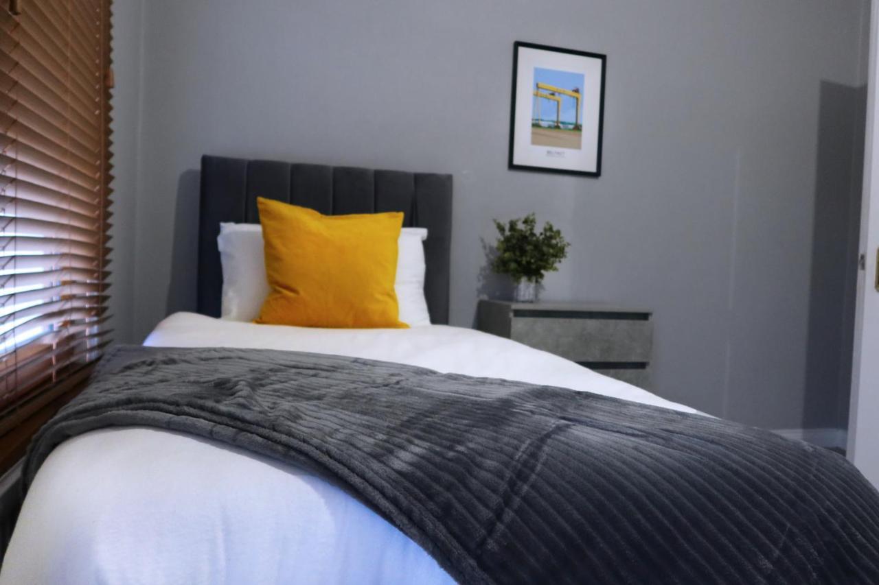 Broadway Belfast! Central Location! Sleeps 6! Zewnętrze zdjęcie