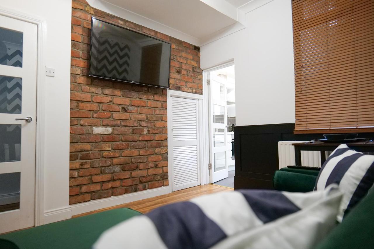 Broadway Belfast! Central Location! Sleeps 6! Zewnętrze zdjęcie