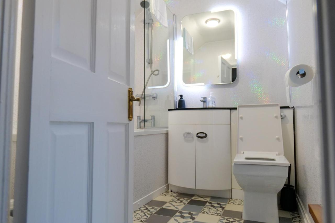 Broadway Belfast! Central Location! Sleeps 6! Zewnętrze zdjęcie