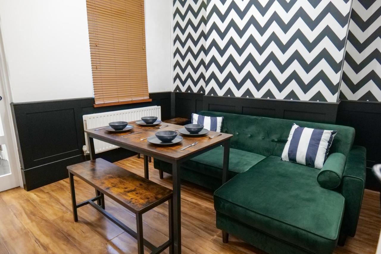 Broadway Belfast! Central Location! Sleeps 6! Zewnętrze zdjęcie
