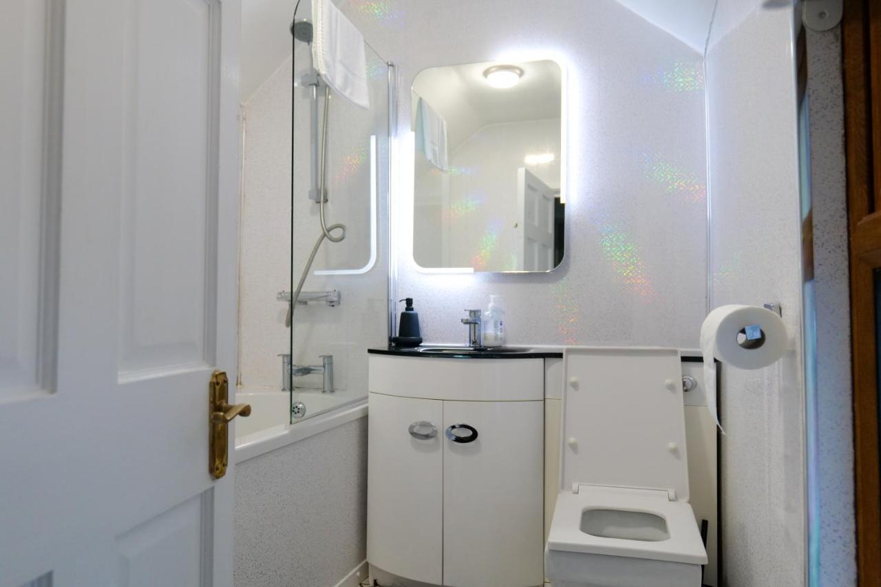 Broadway Belfast! Central Location! Sleeps 6! Zewnętrze zdjęcie
